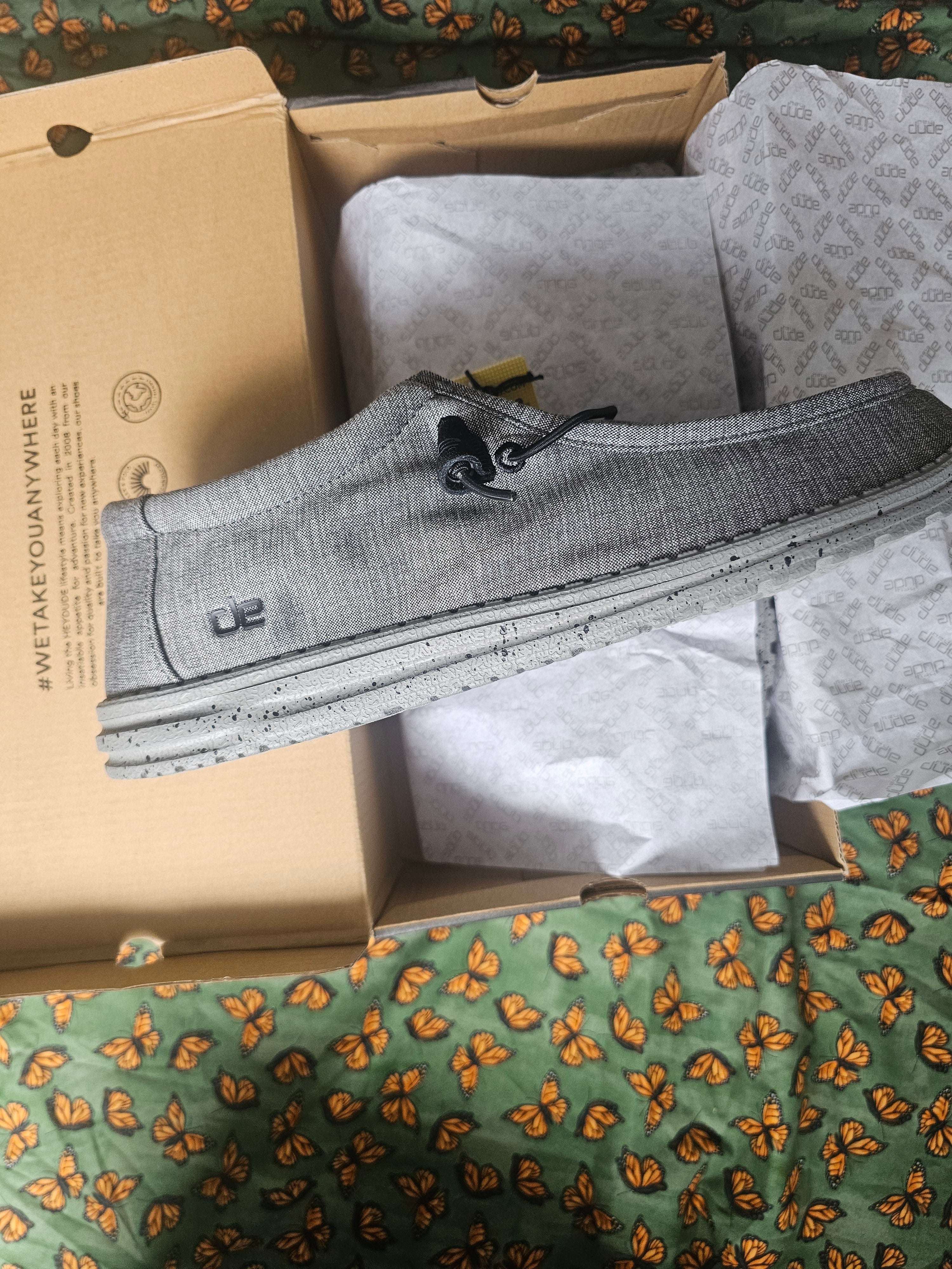 Wally L Strech NEW in Box Hey Dudes